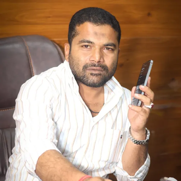 Managing Director Syed Mohammed Irfan